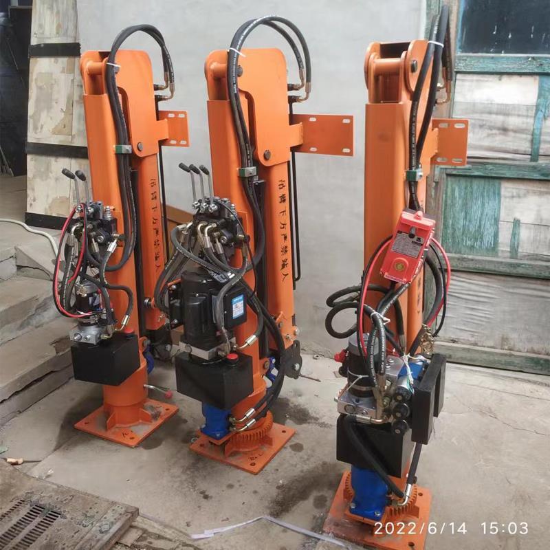 二水乡重汽蓝牌随车吊 3.2吨 国六动力强 液压驱动 农用自卸起重机